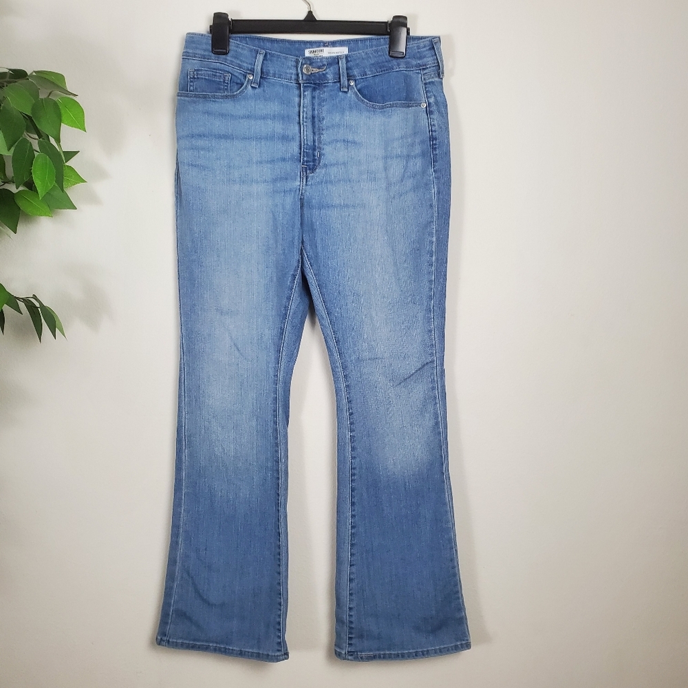 Levi Strauss Gold Signature Light Blue Flare Jeans Women Mid Rise Bootcut 29x30